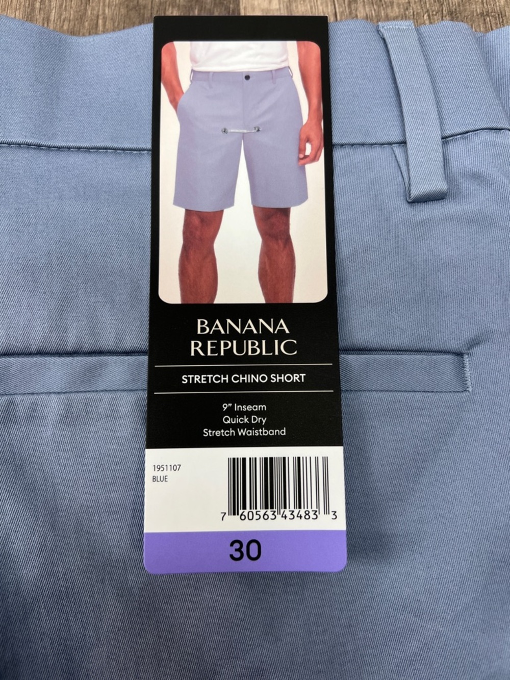 Banana Republic Men's Flat Front Shorts in Blue Size 30 - Picture 6 of 7